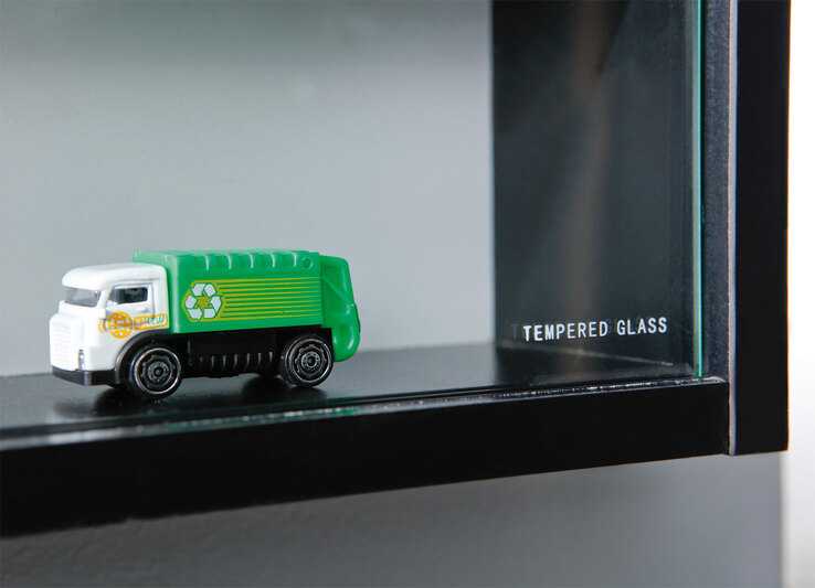Sammlervitrine Stefan Schwarz/Weiß 80x60x9,5 cm
